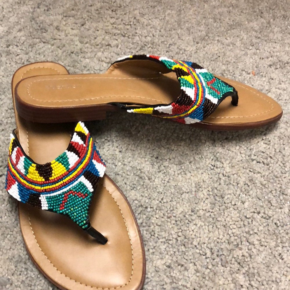 Xhilaration sandals